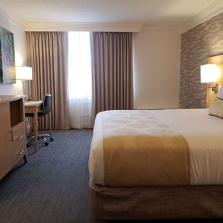Best Western Plus University Inn Уинстон-Сейлем Экстерьер фото