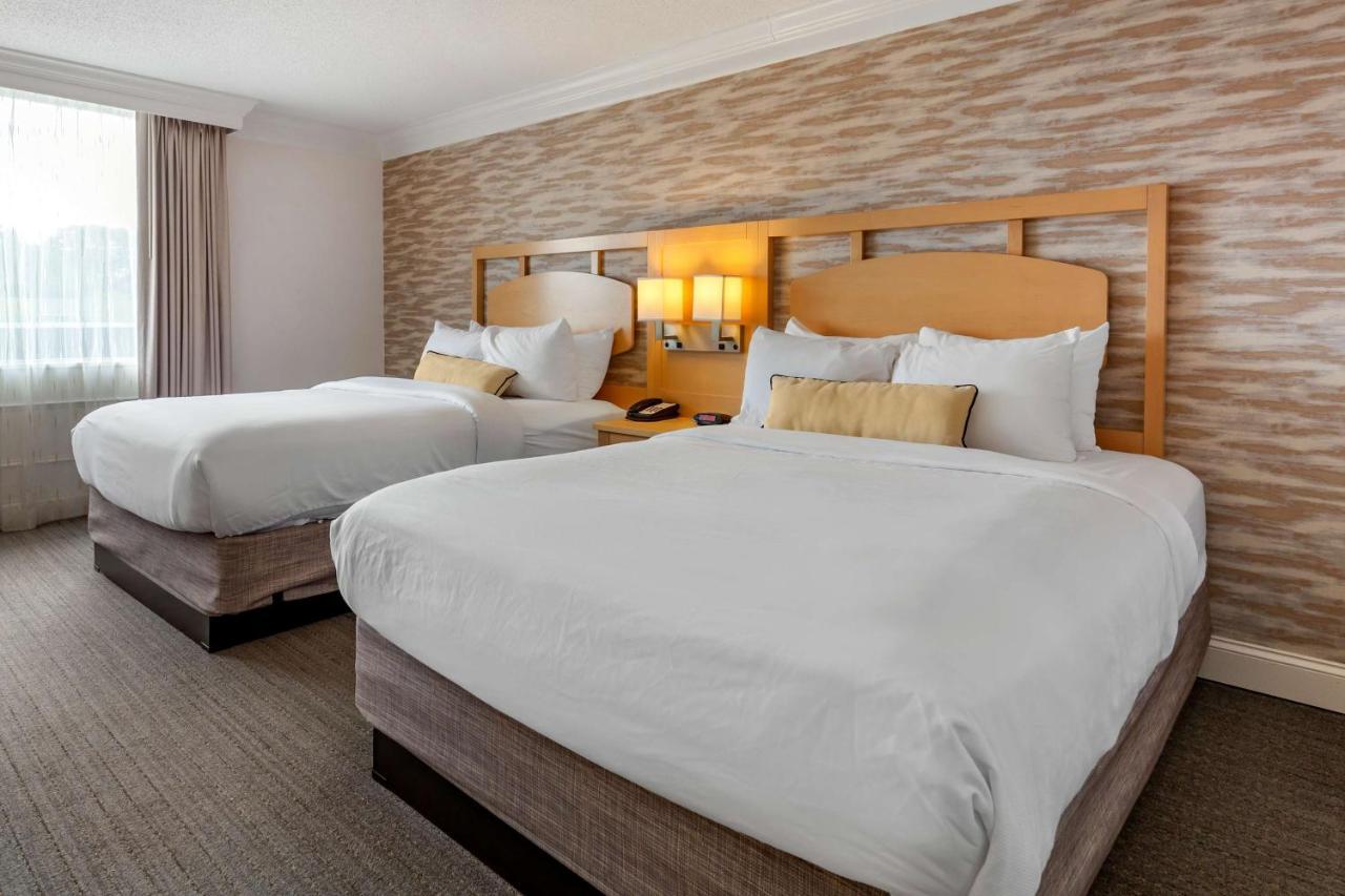 Best Western Plus University Inn Уинстон-Сейлем Экстерьер фото
