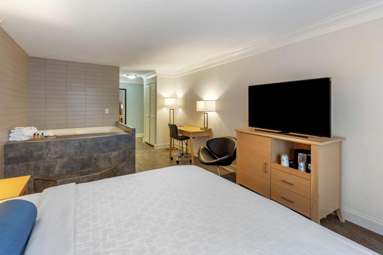 Best Western Plus University Inn Уинстон-Сейлем Экстерьер фото