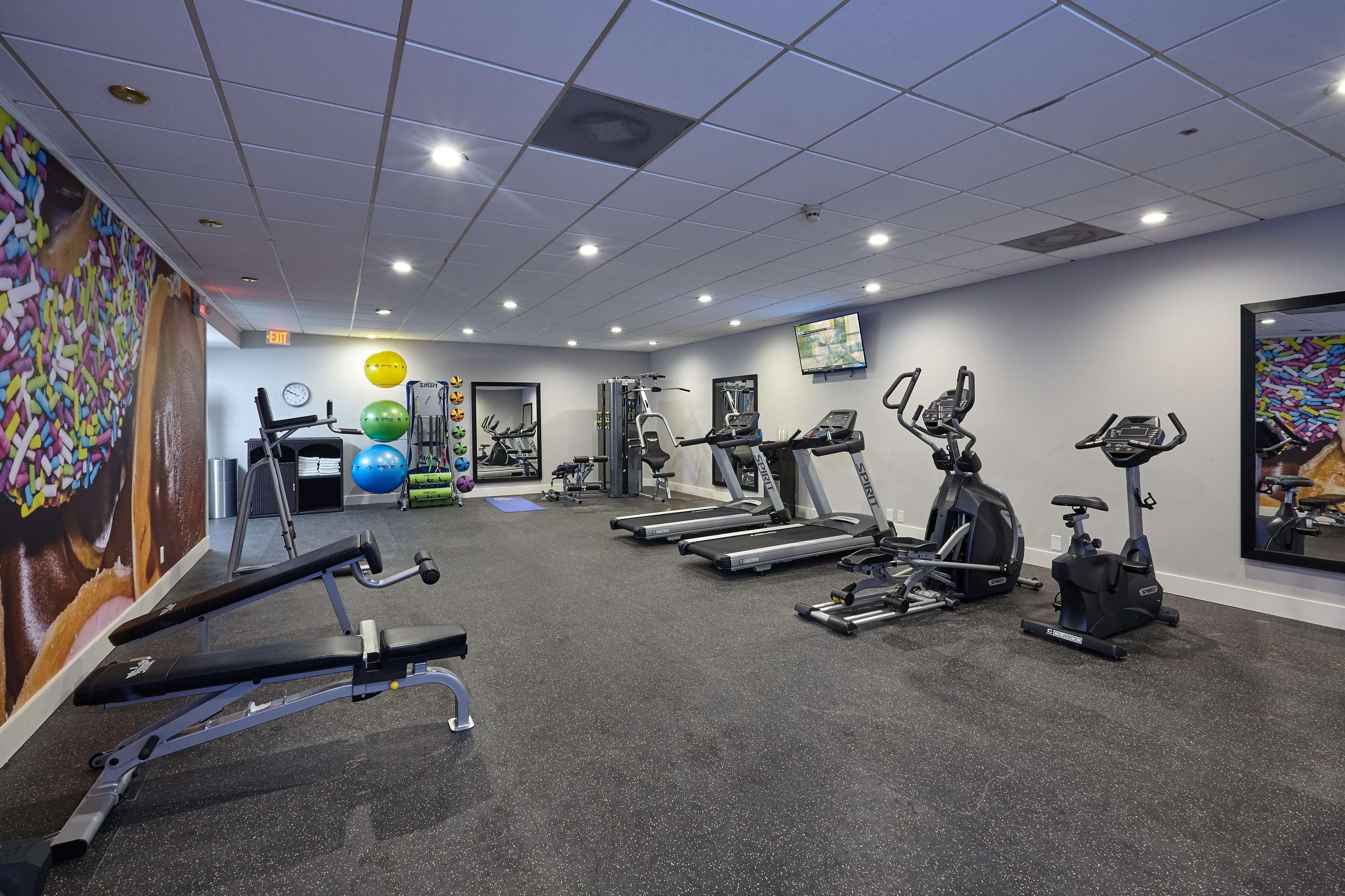 Best Western Plus University Inn Уинстон-Сейлем Экстерьер фото